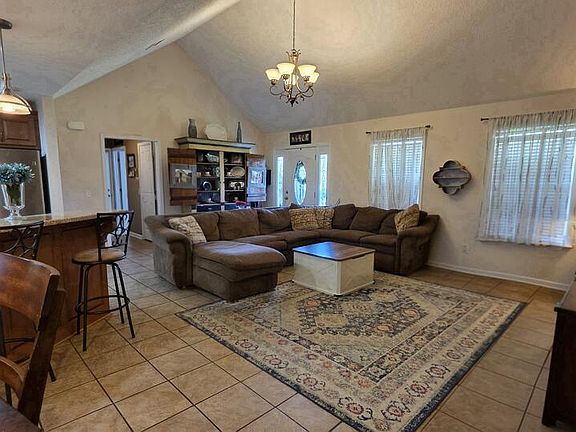 5th image of 125 Baymeadows Cir
