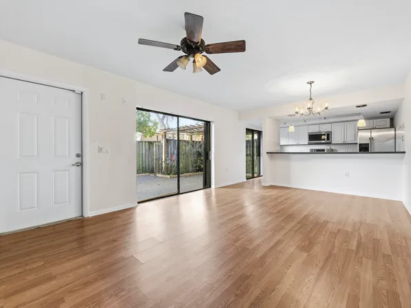 3022 30th Lane, Greenacres, FL 33463