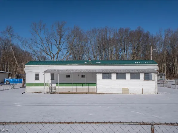 3001 Pepperhill Rd, Akron, OH 44312