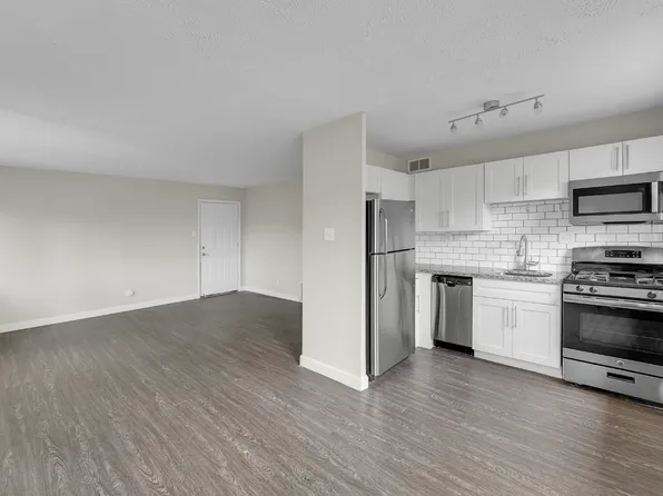 Oasis Apartments, 736 Chamberlain Pl #1fcab4017, Saint Louis, MO 63119