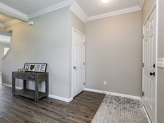 4th image of 8763 Ashton Place Dr