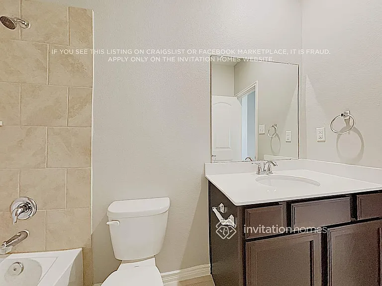 724 Lake Sierra Way — Photo 18
