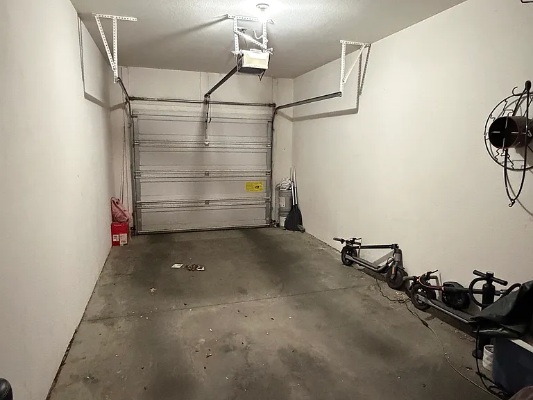 2485 Fountainhead Blvd #G-9 — Photo 13