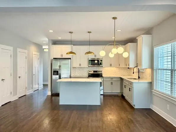 729 Arbor Trace Cir, Nashville, TN 37207