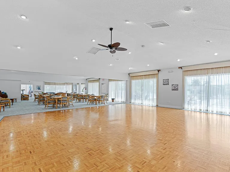 8555 Bella Vista Dr #86 — Photo 28