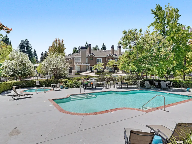 437 Camille Cir #1-11 — Photo 59