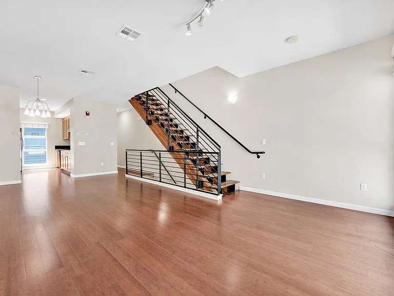 62 Glashaus Loop — Photo 11