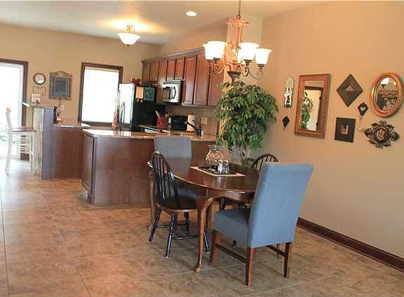 2nd image of 6250 Beechtree Dr