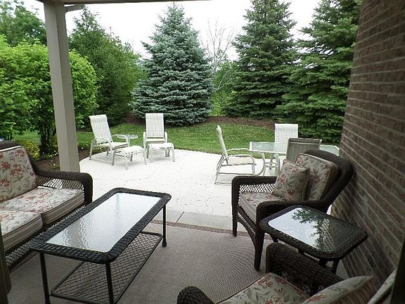 3rd image of 5426 Lakefront Dr