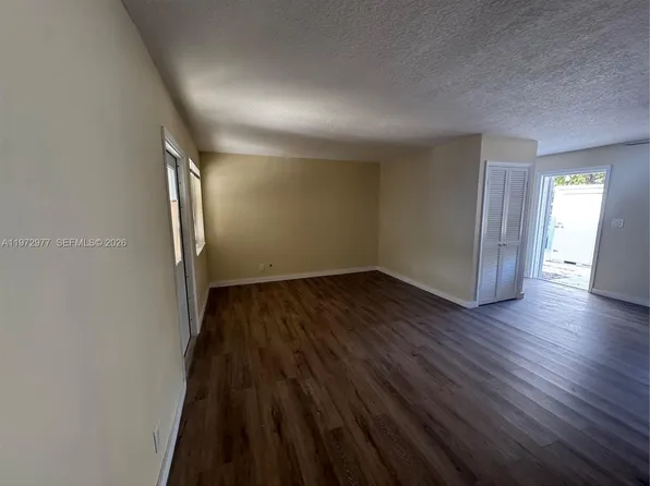 707 S 19th Ave, Hollywood, FL