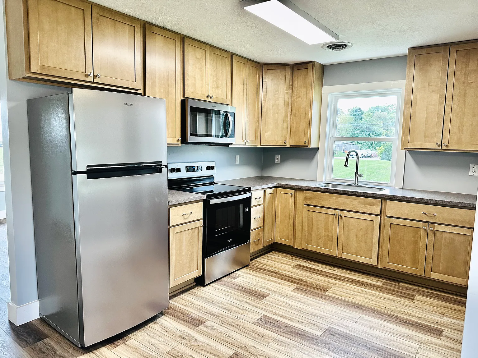4 bed, 1176 sqft, $1,000 — Photo 4