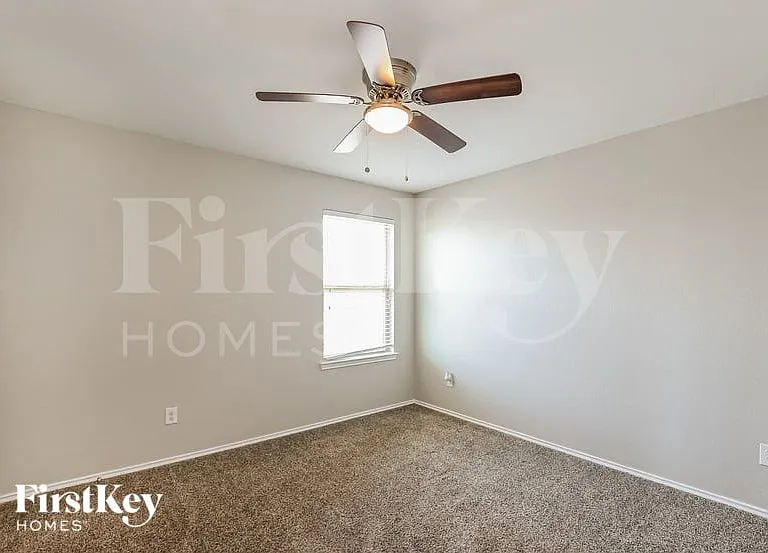 2734 Gold Flake Terrace Rd — Photo 11