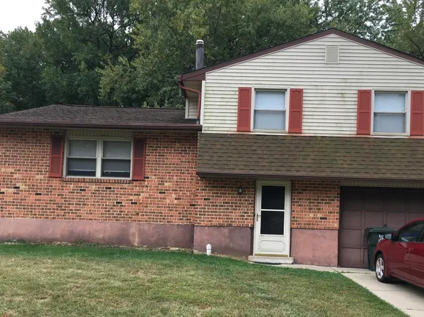124 Stature Dr, Newark, DE 19713