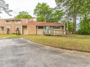 1 Quarterdeck Townes, New Bern, NC 28562