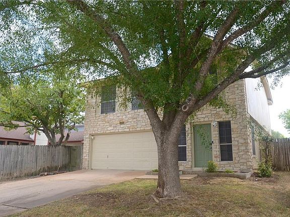 2nd image of 13903 Lothian Dr