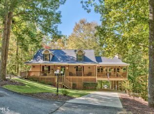 1090 Cooper Rd, Social Circle, GA 30025