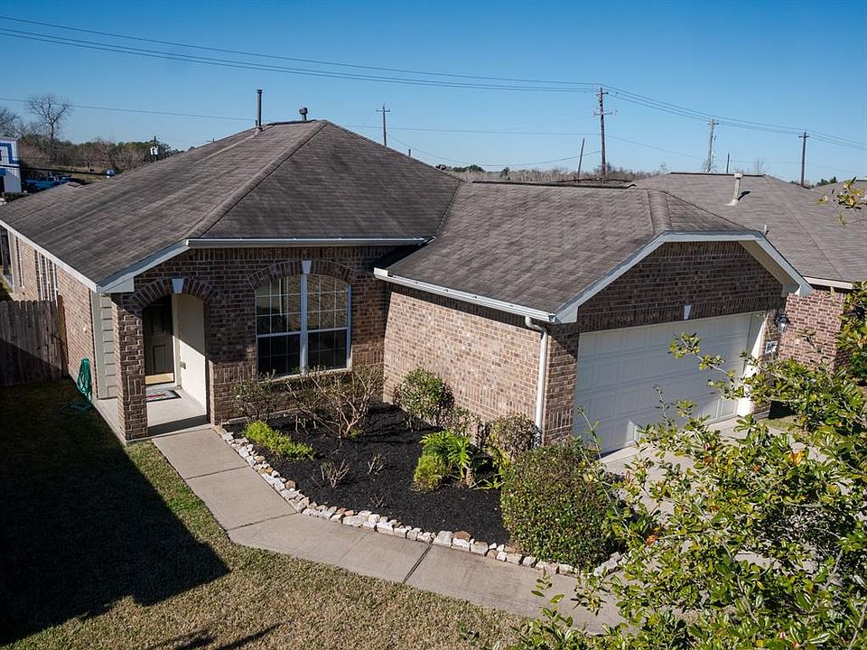 1st image of 878 Driftwood Ln