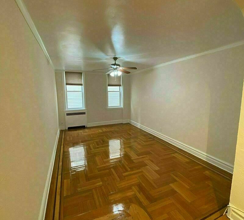 2nd image of 210 Marine Ave #B19