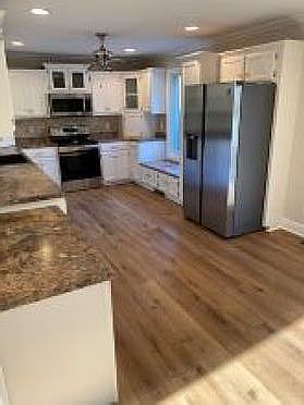 5th image of 341 Dana Ct