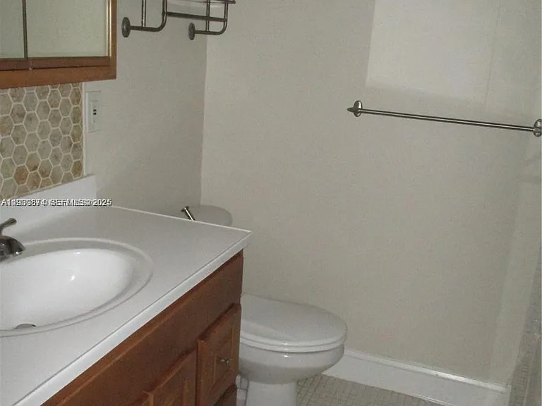 13726 SW 90th Ave #26 — Photo 6