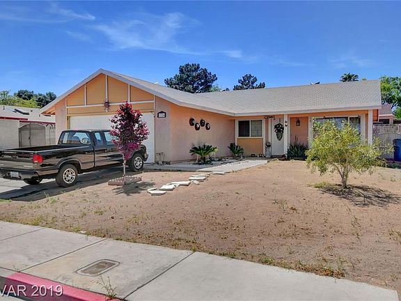 2nd image of 1724 Starbuck Dr