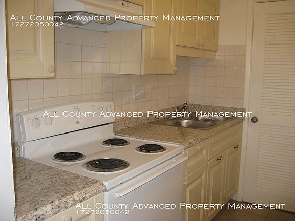 3rd image of 1799 N Highland Ave APT E101
