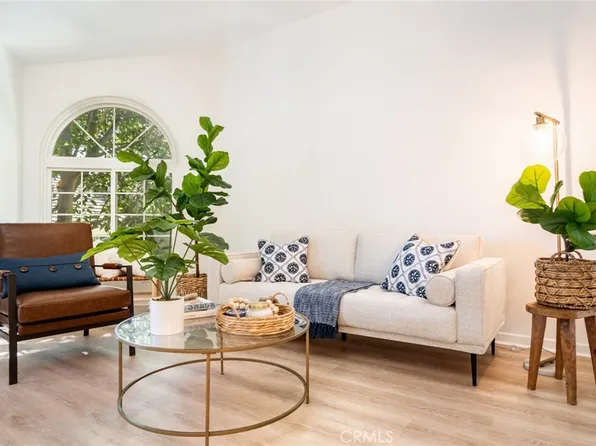 19342 Sunray Ln Unit 206, Huntington Beach, CA 92648