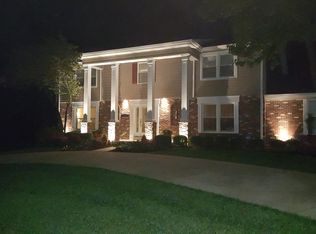 148 Royal Manor Ct, Saint Louis, MO 63141