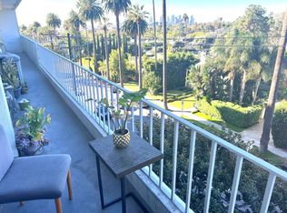 838 N Doheny Dr #5, West Hollywood, CA 90069