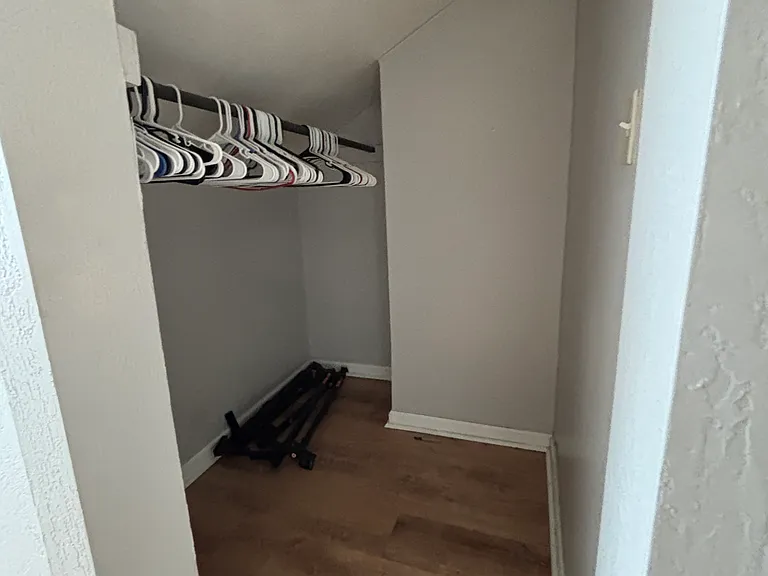 527 North Ave #2 — Photo 9