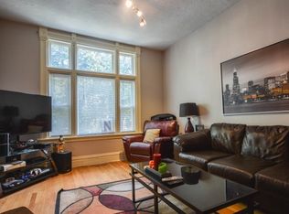 855 W Roscoe St, Chicago, IL 60657