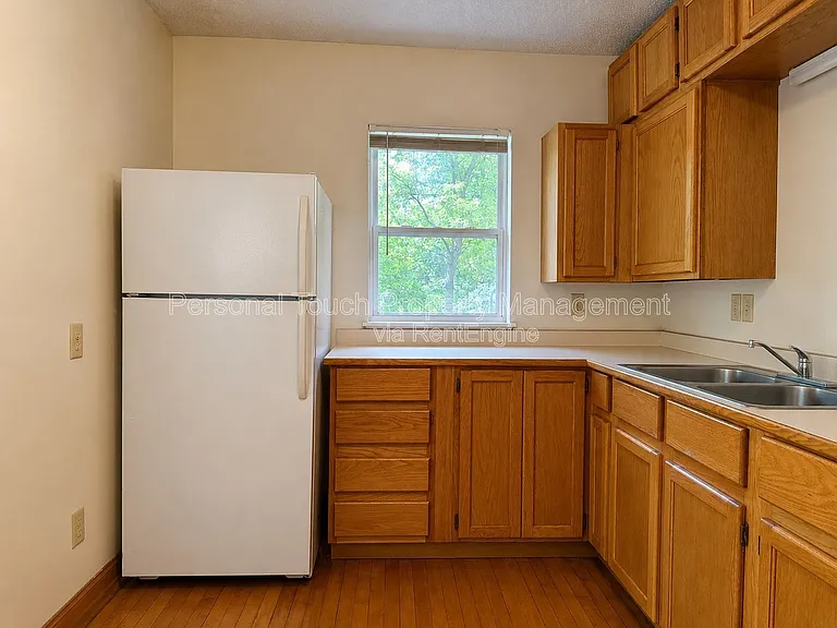 411 4th Ave S #3 — Photo 7