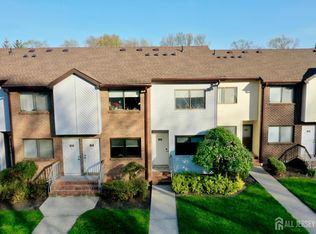 3807 Birchwood Ct, North Brunswick, NJ 08902