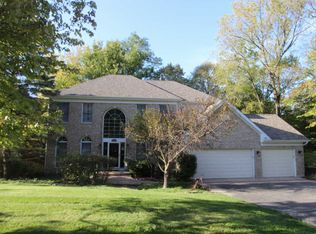 460 Highland Ave, Algonquin, IL