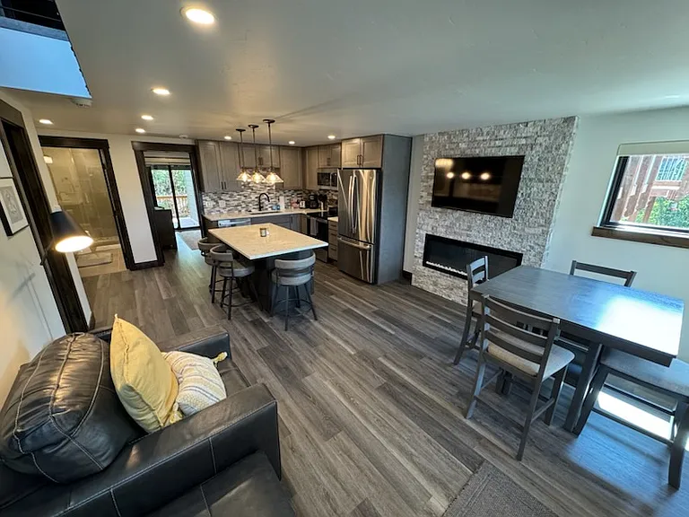 147 Illinois Gulch Rd #4 — Photo 2
