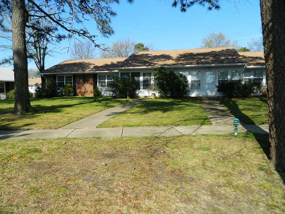 1st image of 1131A Argyll Cir