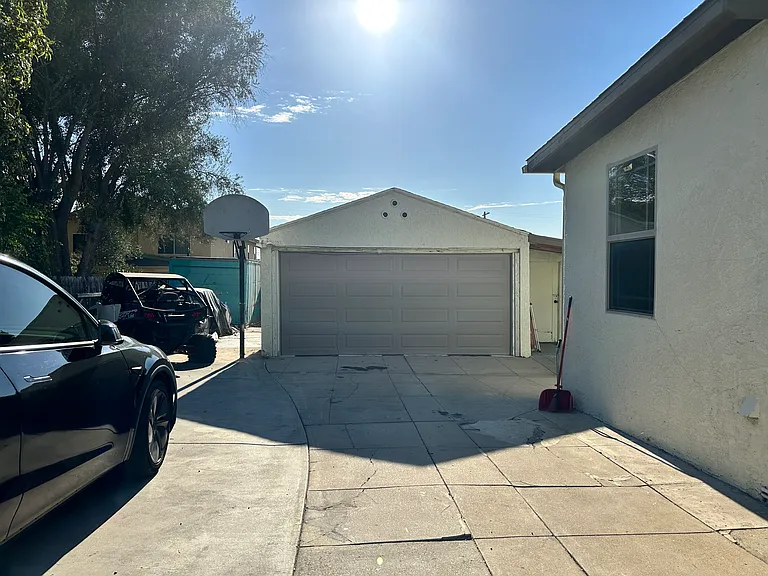 10635 Langmuir Ave — Photo 47