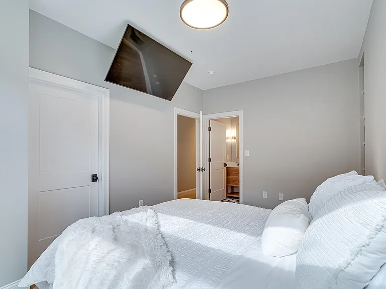 467 M St NW #1A — Photo 15