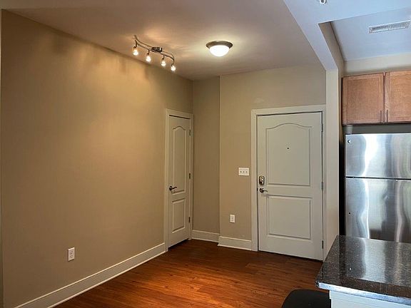 4th image of 4150 Battery Blvd #205