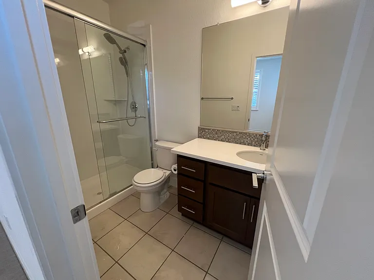 843 Barney Cmn — Photo 24