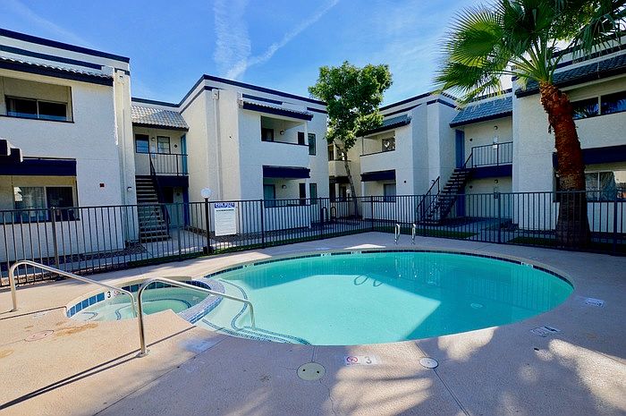 1st image of 4308 N Longview Ave APT 205