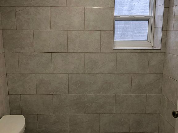 5th image of 6913 14th Ave