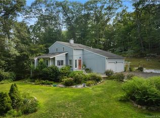 2004 Boston Post Rd, Guilford, CT 06437