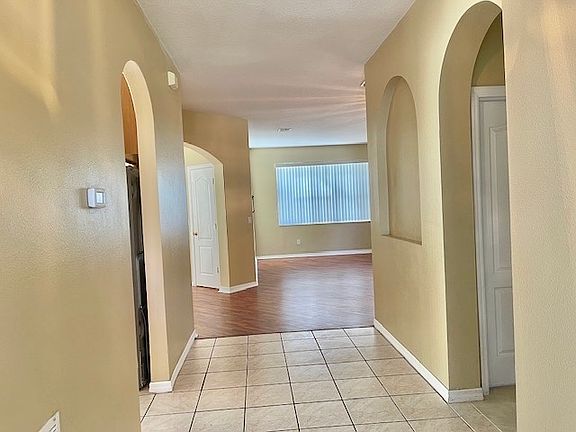 4th image of 5130 Alavista Dr