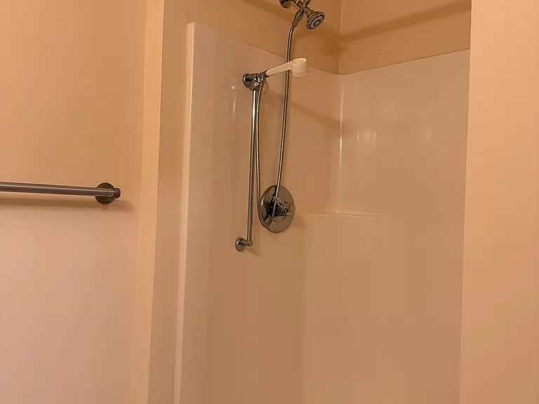 6450 Panama Ave N #2A — Photo 8