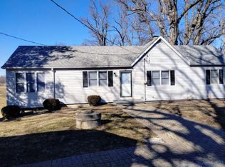 9075 Jefferson Rd, Freeburg, IL 62243