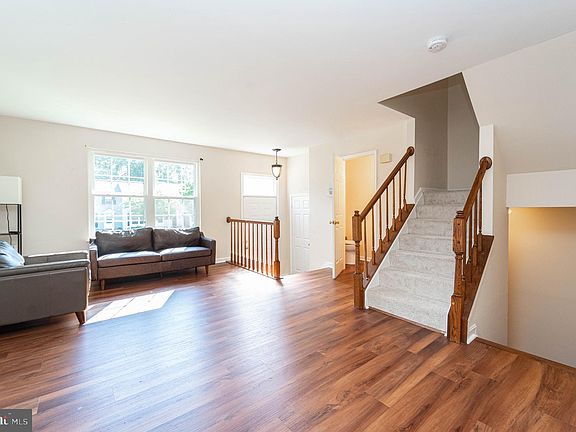 3rd image of 8236 Appalachian Dr