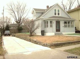 3935 Gold St, Omaha, NE 68105