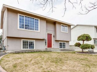 3207 N Lacey St, Spokane, WA 99207