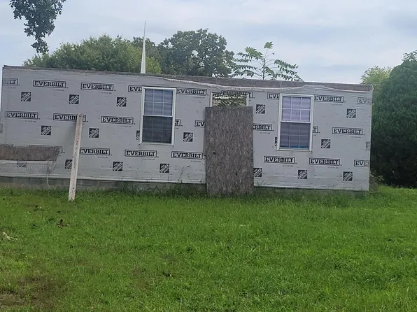 4907 Holly Spring St, Suitland, MD 20746